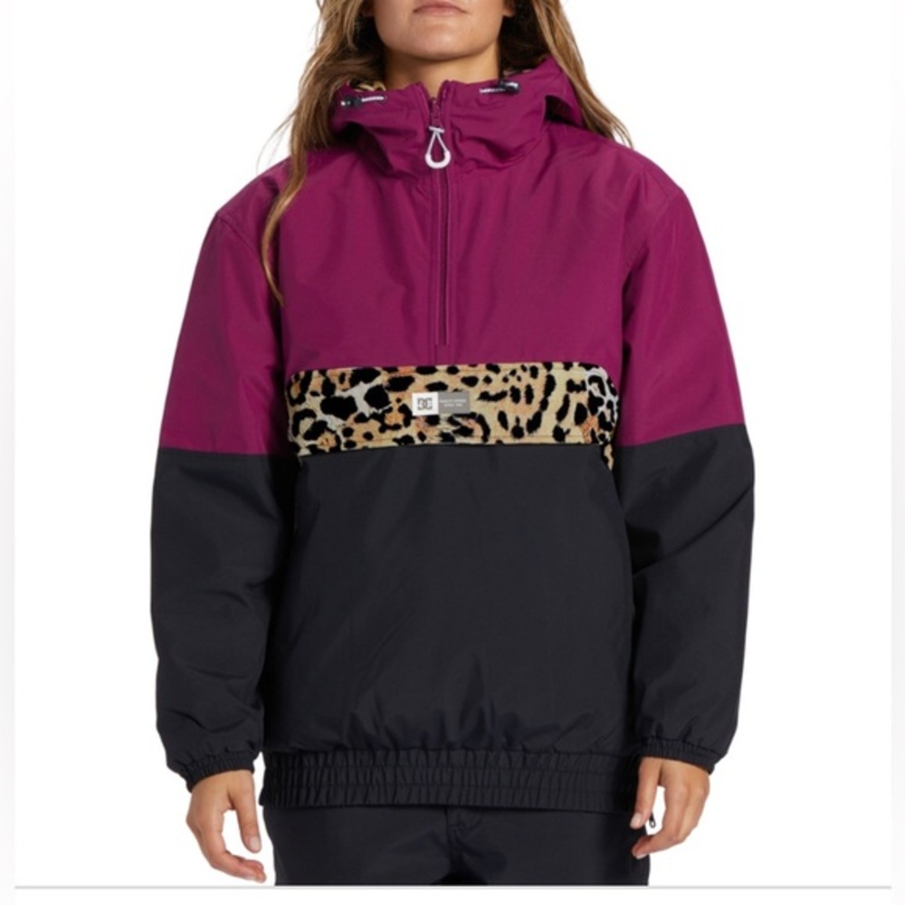 DC Women's Nexus Reversible Anorak Jacket in Magenta Purple‎ and leopard print